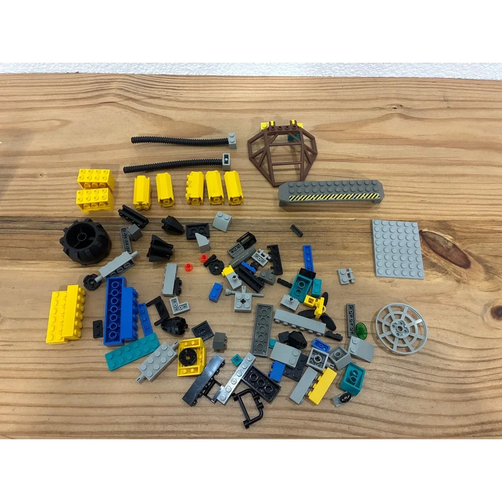 LEGO Bulk Lot Assorted Bricks Plates Parts Pieces Partial Set No Minifigures